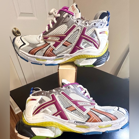 Balenciaga Runner Grey Multi Color Sneakers - Picture 11 of 13